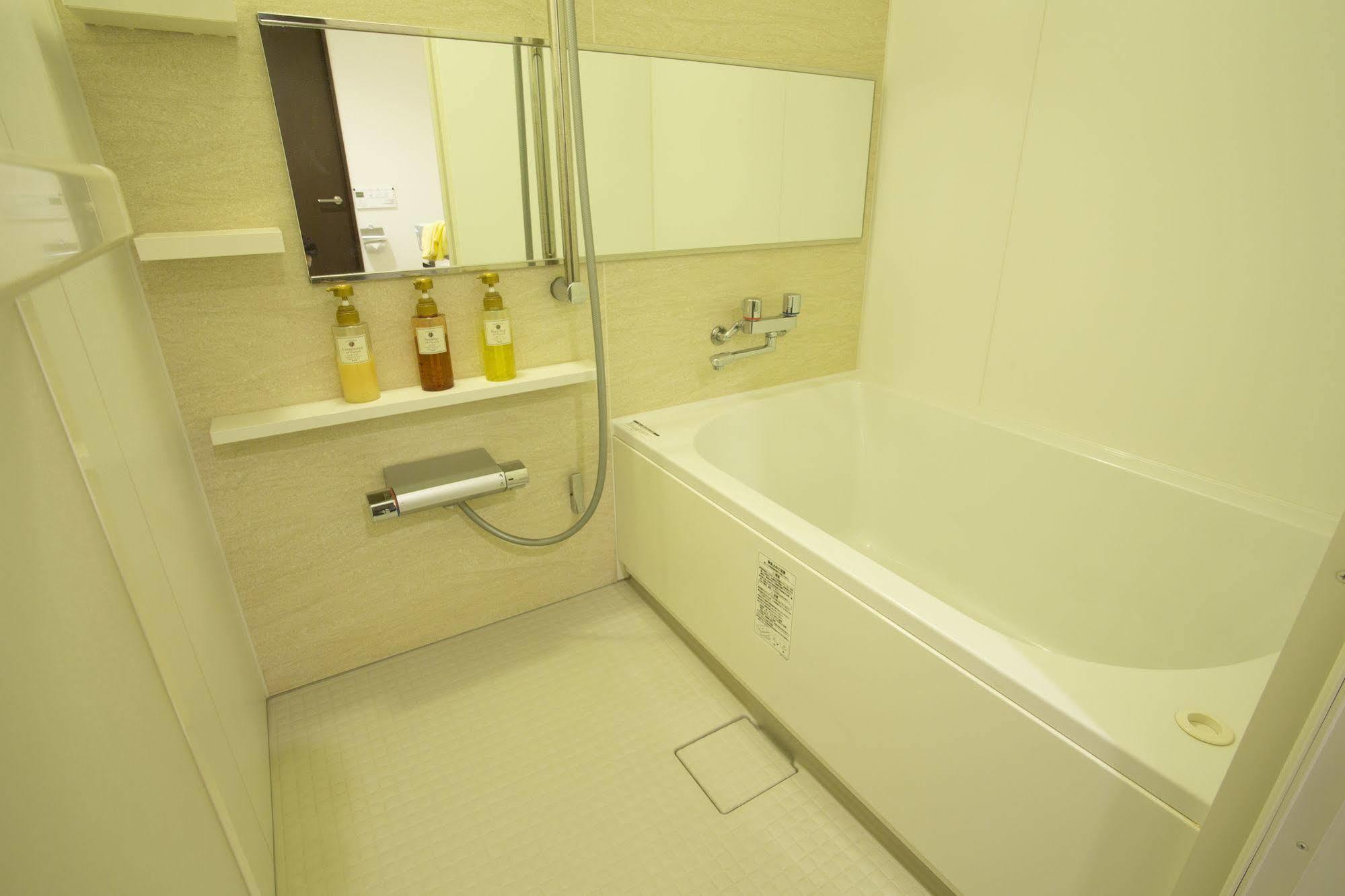 Smile Hotel Atsugi Exterior photo